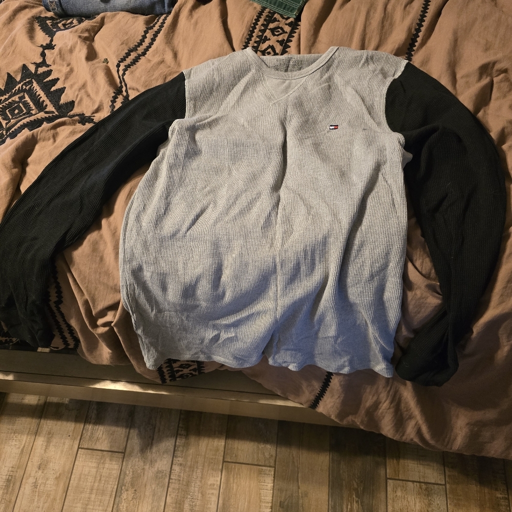 Tommy Hilfiger Light Gray Shirt with Black Sleeves